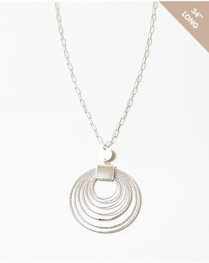 Circle chain pendant necklace
